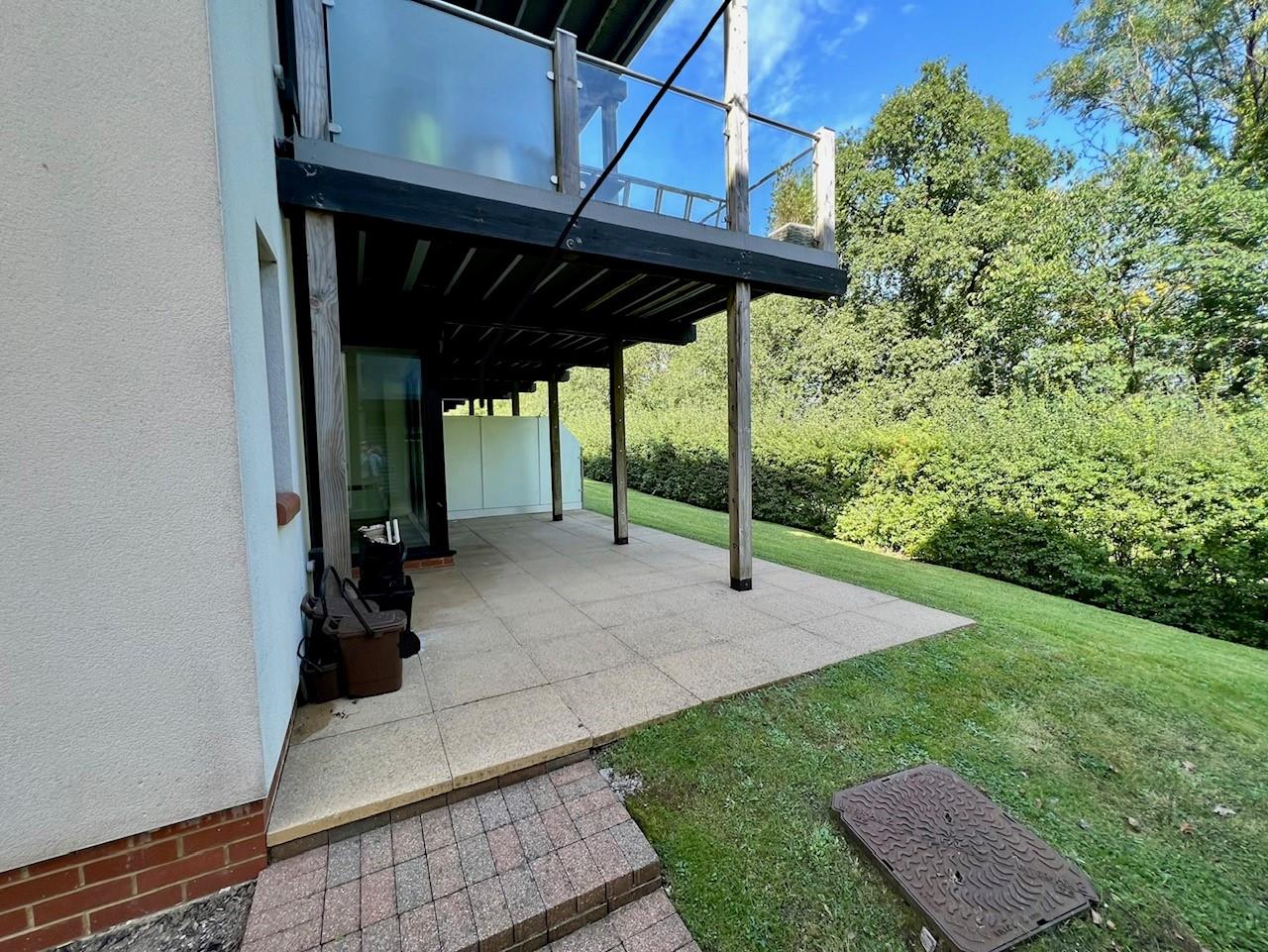 Woodridge, Cefn Glas, Bridgend, CF31 4PE